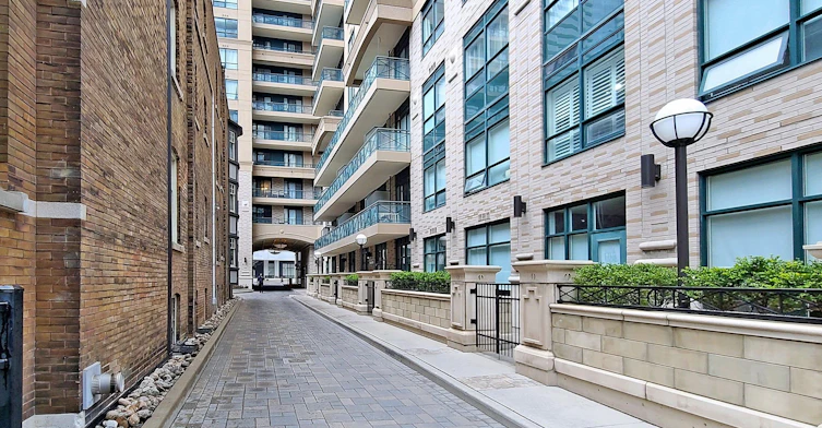 511-35 Hayden Street, Toronto, ON, M4Y 3C3 - 24