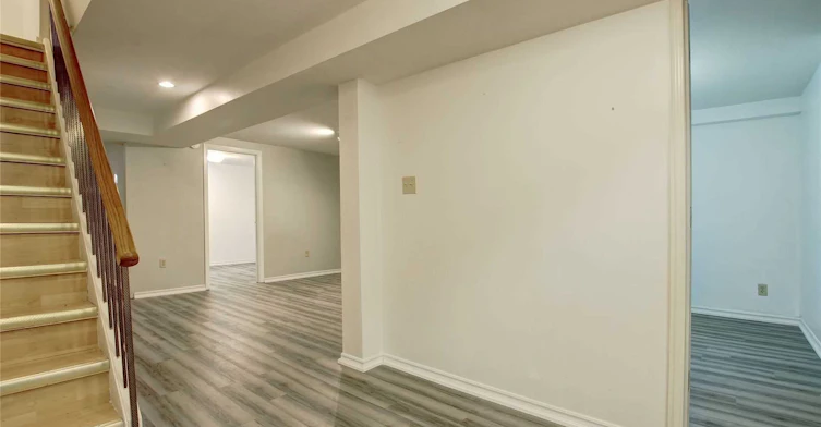 Lower-14 Angus Drive, Toronto, ON, M2J 2X1 - 13