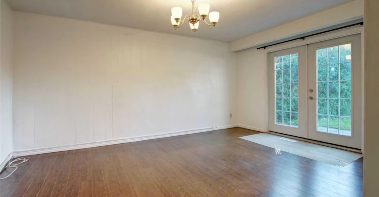 Lower-14 Angus Drive, Toronto, ON, M2J 2X1 - 5