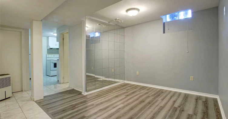 Lower-14 Angus Drive, Toronto, ON, M2J 2X1 - 23