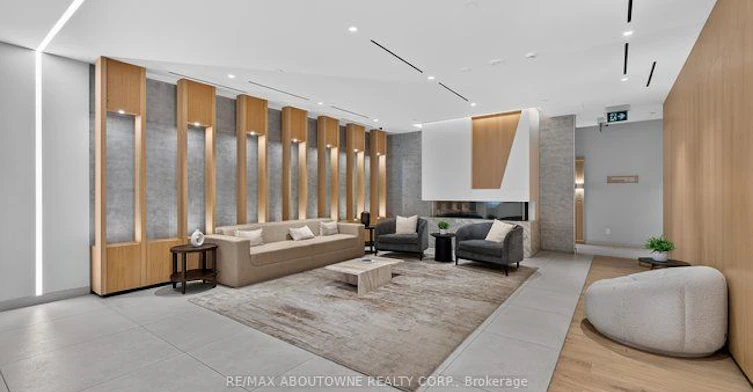 1120-5 Defries Street, Toronto, ON, M5A 0W7 - 3