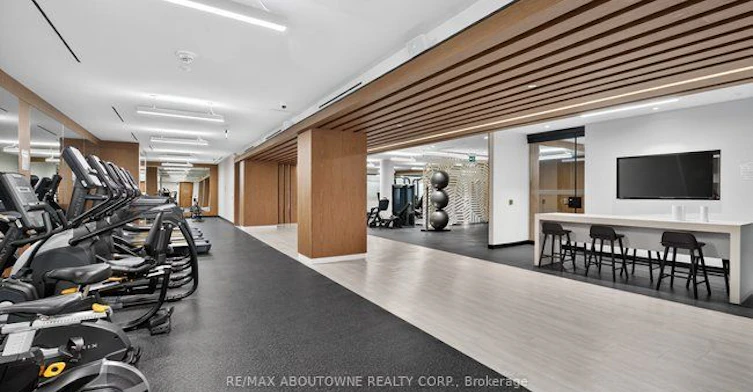 1120-5 Defries Street, Toronto, ON, M5A 0W7 - 30