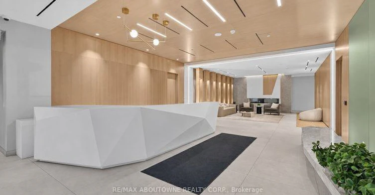 1120-5 Defries Street, Toronto, ON, M5A 0W7 - 4