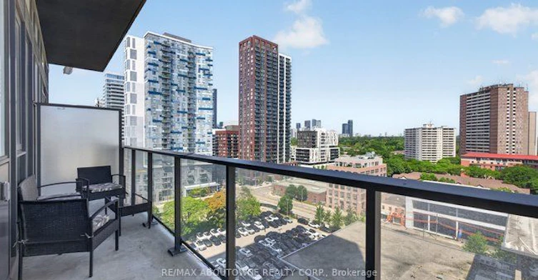 1120-5 Defries Street, Toronto, ON, M5A 0W7 - 19