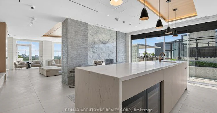 1120-5 Defries Street, Toronto, ON, M5A 0W7 - 22