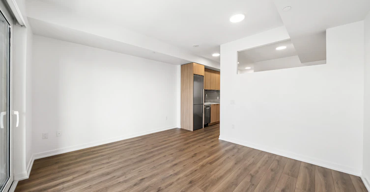 1113-88 Bathurst Street, Toronto, ON, M5V 0W8 - 9