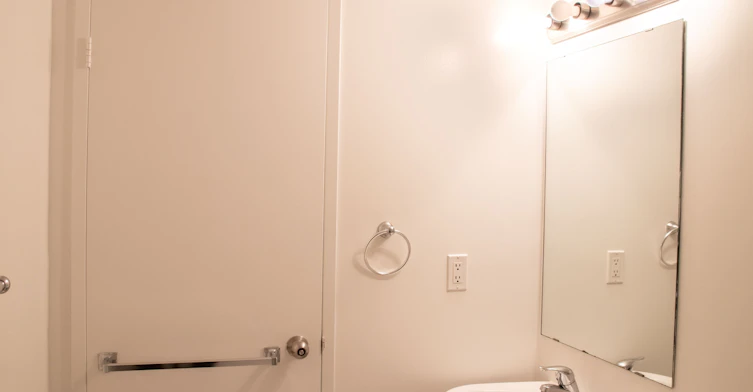 3403-1001 Bay Street, Toronto, ON, M5S 3A6 - 26