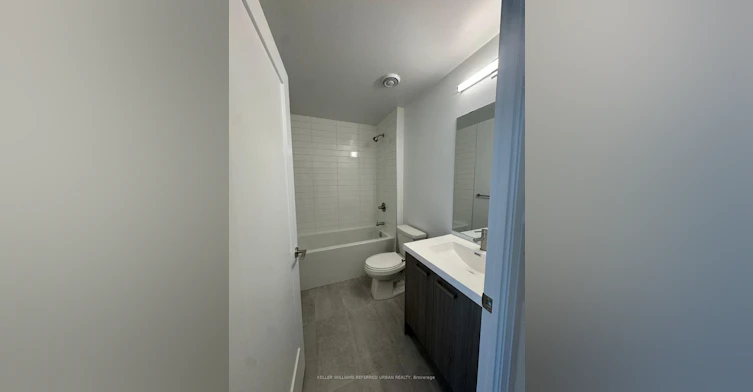 2204-20 Soudan Avenue, Toronto, ON, M4S 0E2 - 4