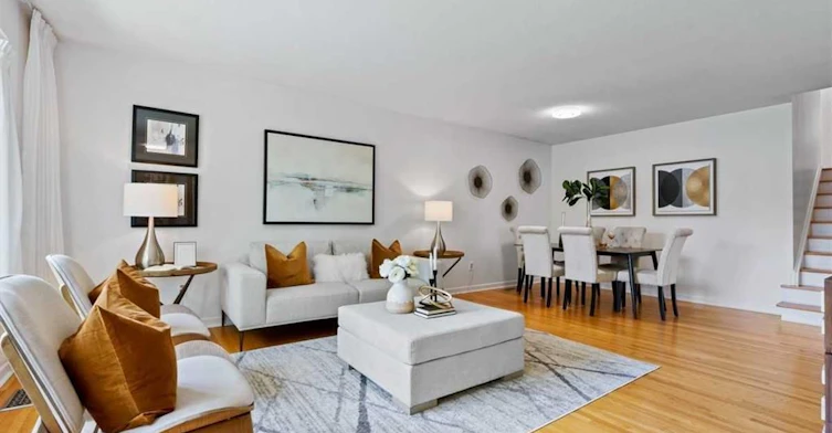 Main-21 Corning Road, Toronto, ON, M2J 2L6 - 5