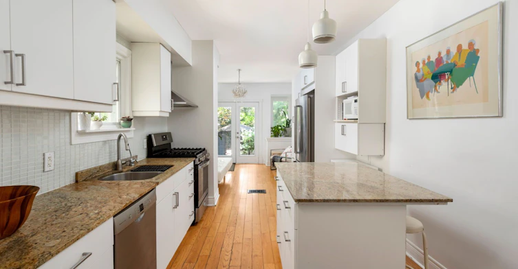 39 Shirley Street, Toronto, ON, M6K 1S8 - 13