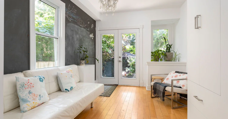 39 Shirley Street, Toronto, ON, M6K 1S8 - 19