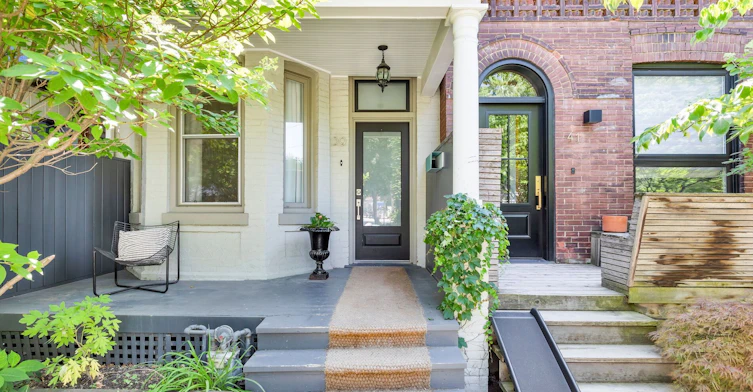 39 Shirley Street, Toronto, ON, M6K 1S8 - 2