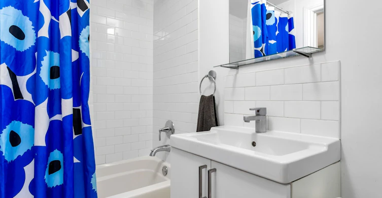 39 Shirley Street, Toronto, ON, M6K 1S8 - 48