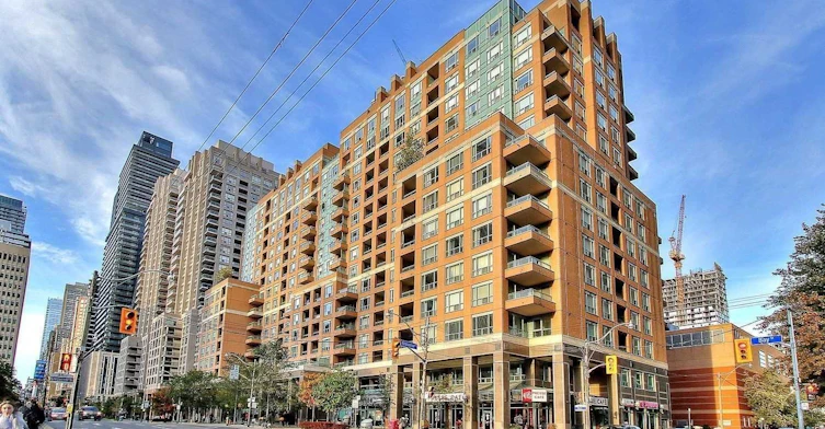 810-889 Bay Street, Toronto, ON, M5S 3K6 - 18