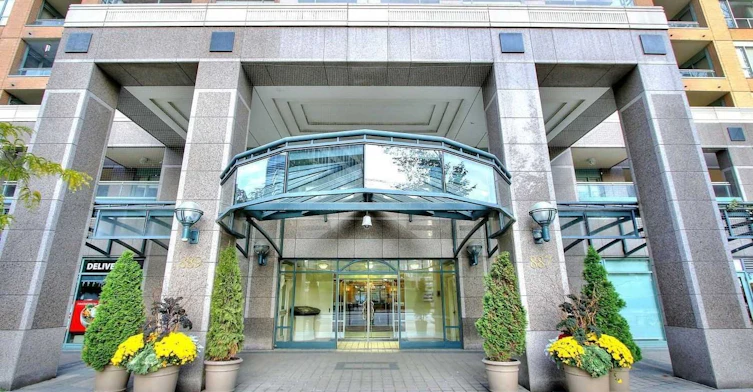 810-889 Bay Street, Toronto, ON, M5S 3K6 - 17