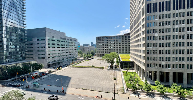 810-889 Bay Street, Toronto, ON, M5S 3K6 - 15