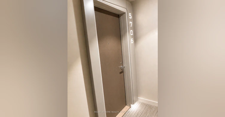 5706-1 Bloor Street E, Toronto, ON, M4W 0A8 - 5