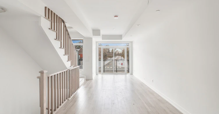 4-260 Finch Avenue E, Toronto, ON, M2N 0L3 - 11