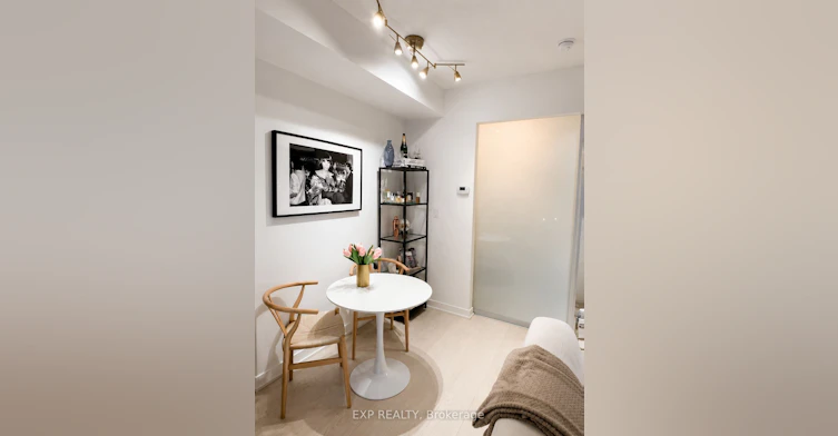 313-20 Bruyeres Mews, Toronto, ON, M5V 0G8 - 4
