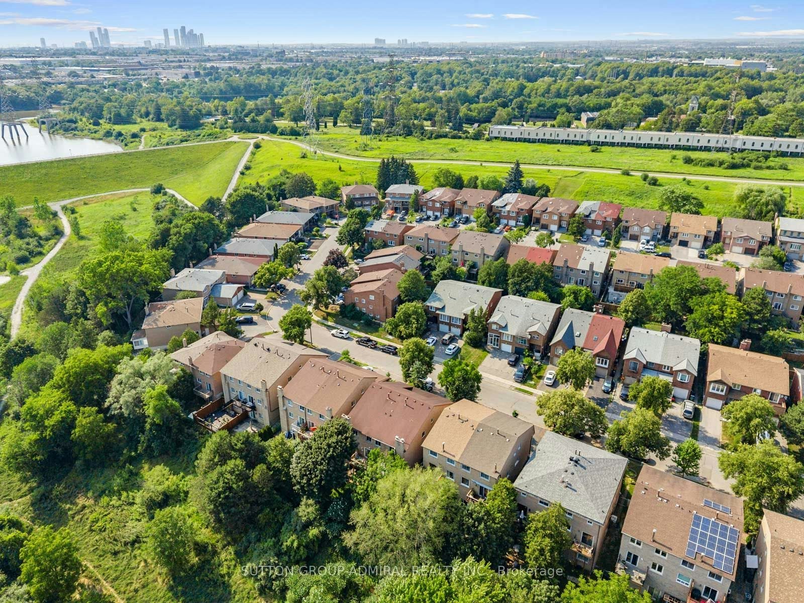 169 Robert Hicks Drive, Toronto, ON, M2R 3R3 - 46