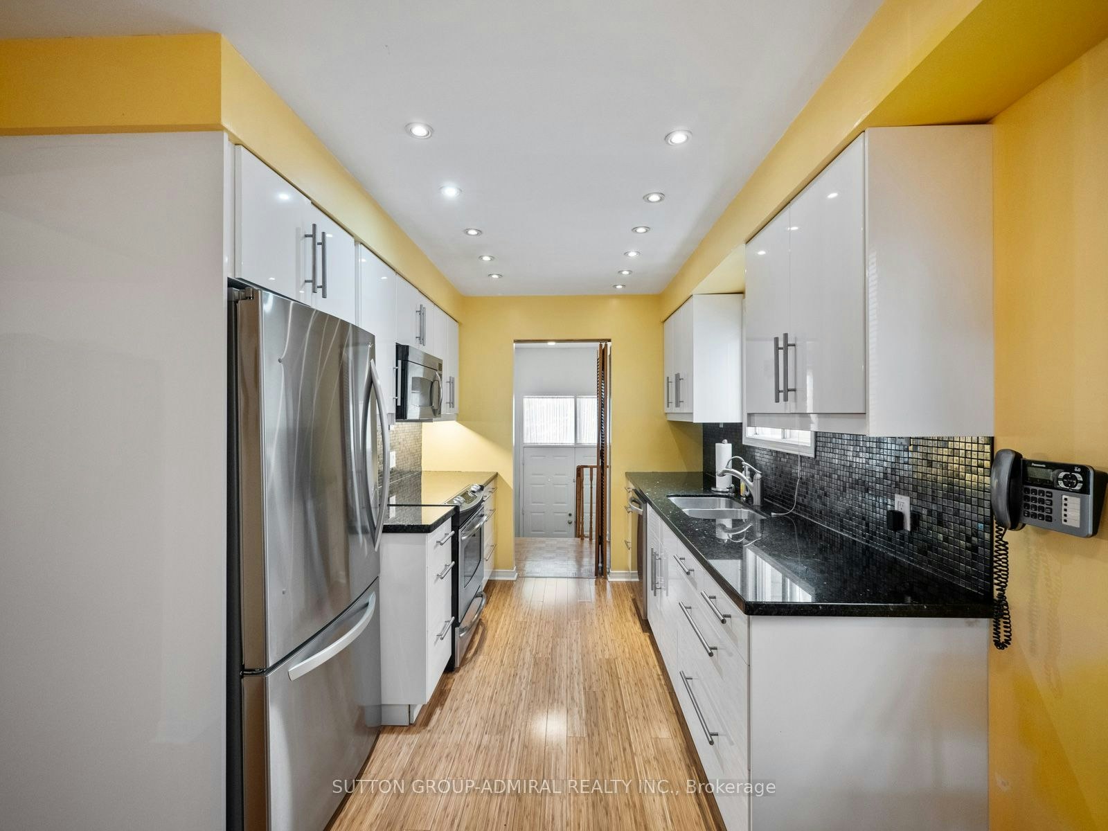 169 Robert Hicks Drive, Toronto, ON, M2R 3R3 - 11