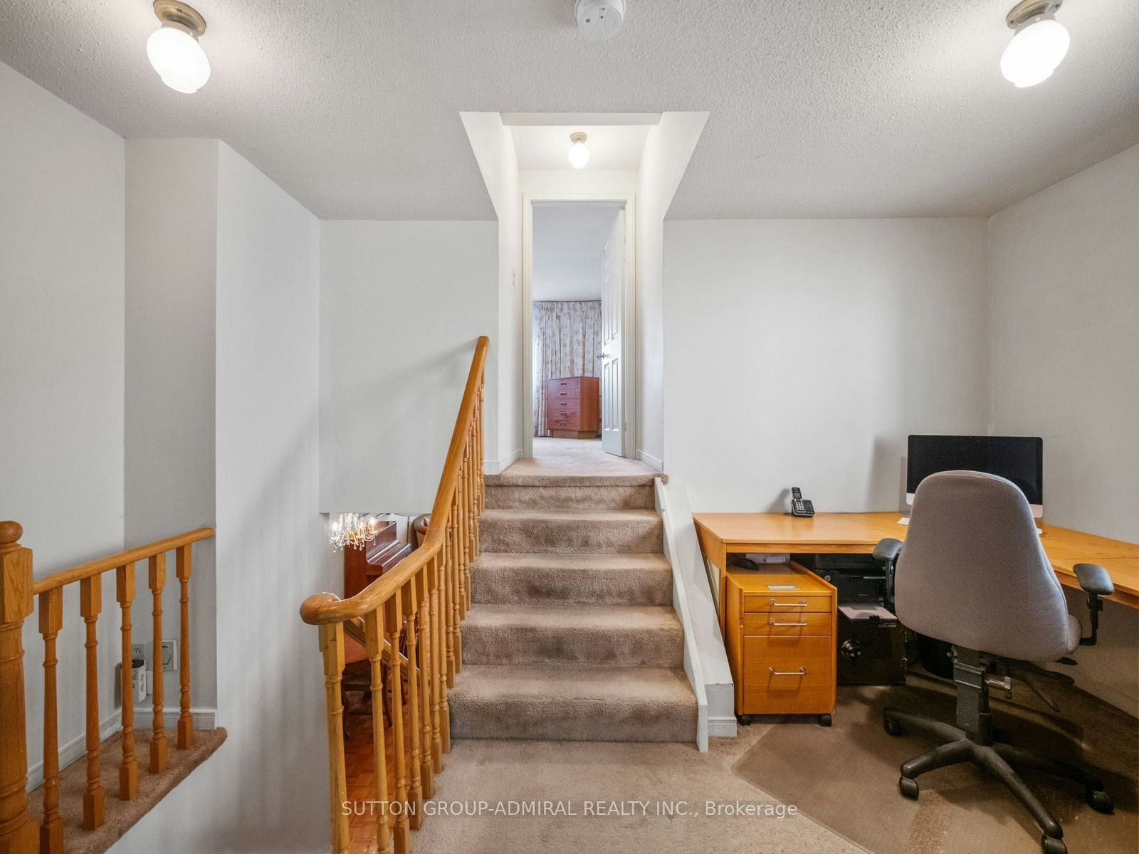 169 Robert Hicks Drive, Toronto, ON, M2R 3R3 - 19