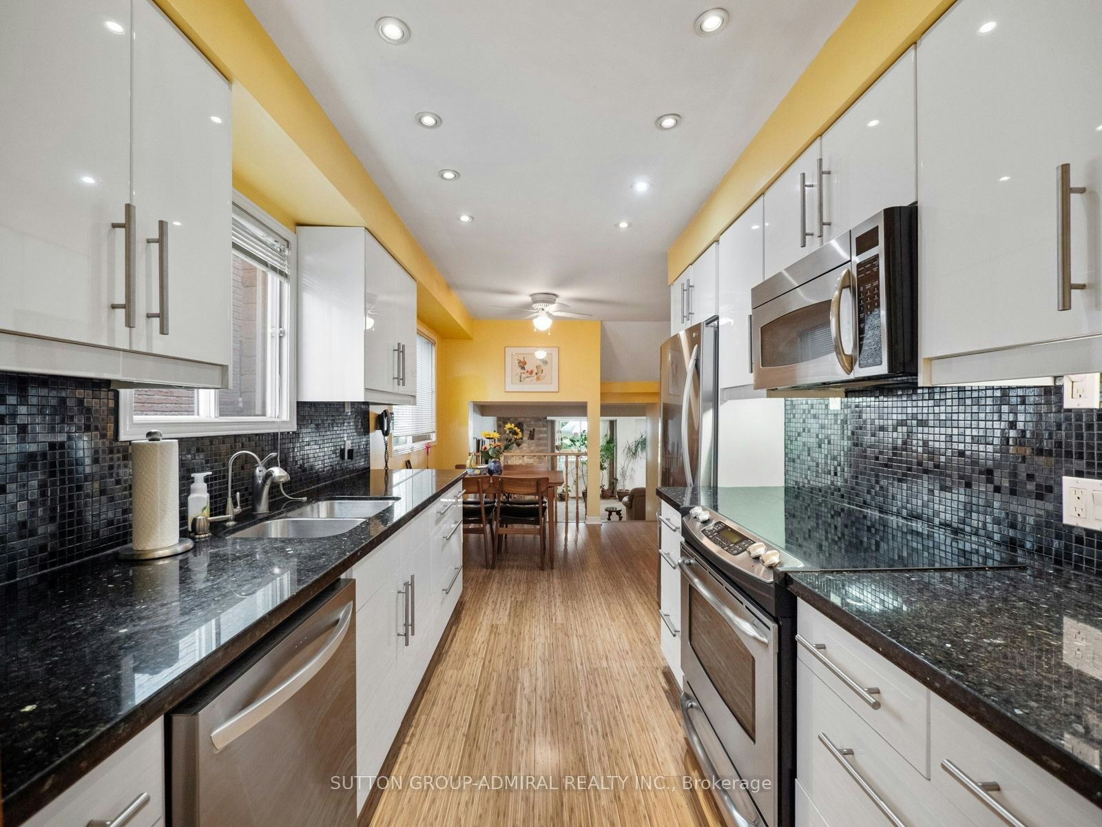 169 Robert Hicks Drive, Toronto, ON, M2R 3R3 - 10