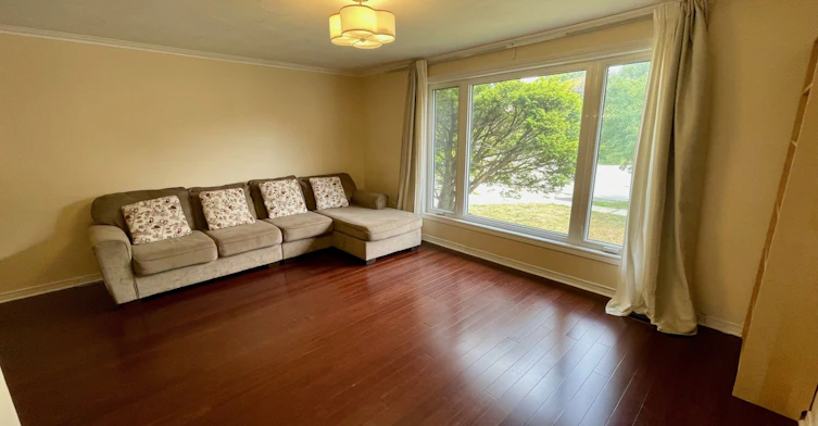23 Beethoven Court, Toronto, ON, M2H 1W1 - 3