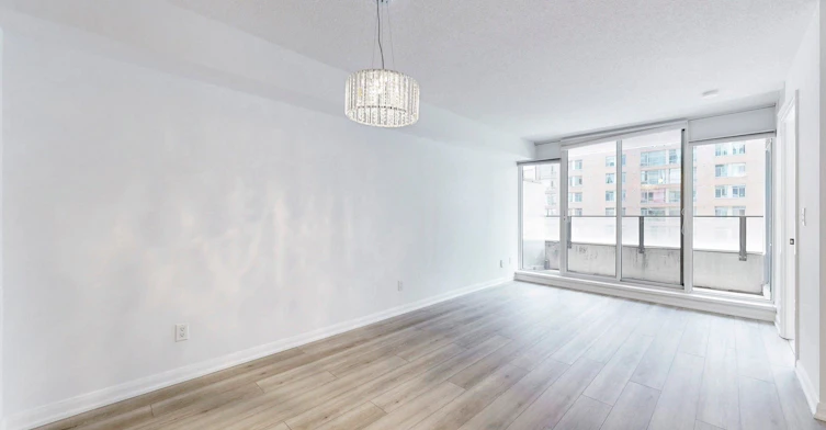 818-111 Elizabeth Street, Toronto, ON, M5G 1P7 - 10
