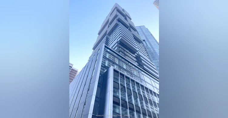 1610-55 Charles Street E, Toronto, ON, M4Y 0J1