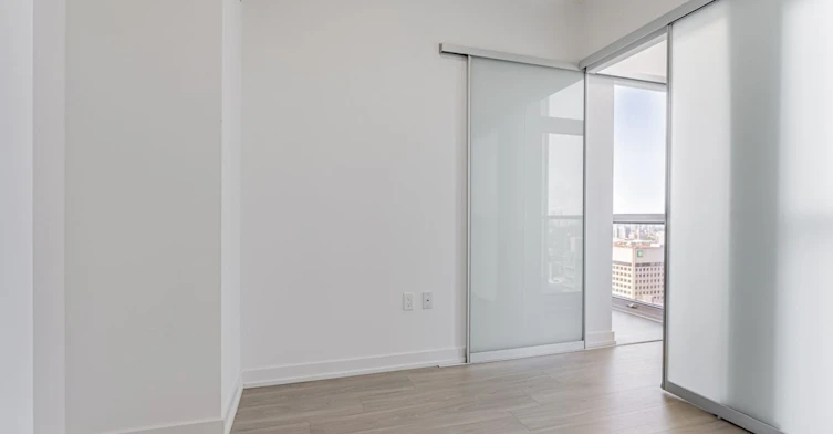 3203-1 Yorkville Avenue, Toronto, ON, M4W 0B1 - 18