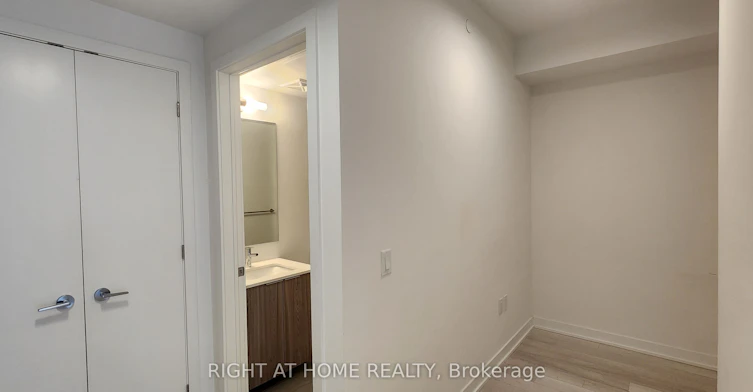 3806-357 King St. West Street, Toronto, ON, M5V 1K2 - 5