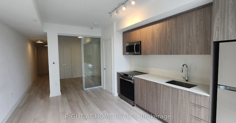 3806-357 King St. West Street, Toronto, ON, M5V 1K2 - 4