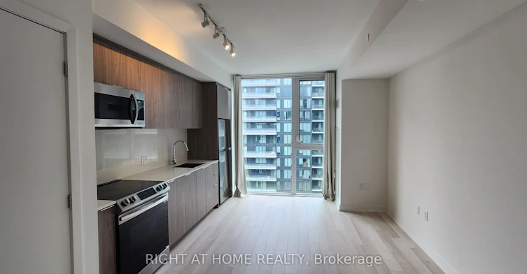 3806-357 King St. West Street, Toronto, ON, M5V 1K2 - 2