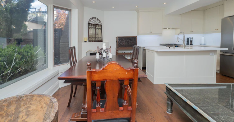 4-70 Shaftesbury Avenue, Toronto, ON, M4T 1A3 - 11