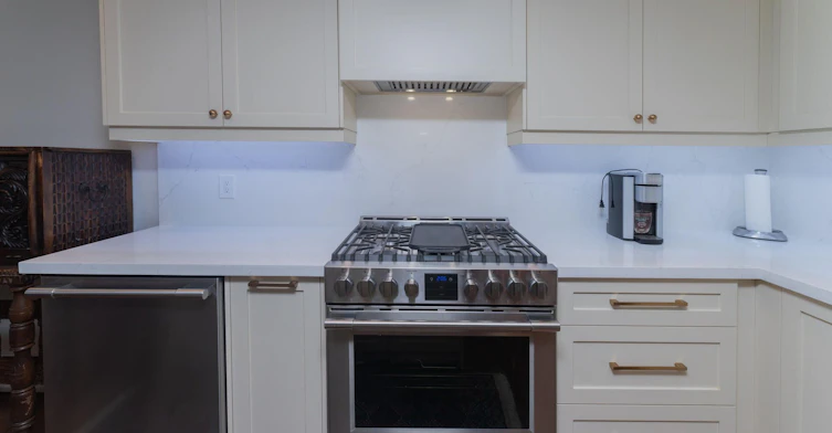 4-70 Shaftesbury Avenue, Toronto, ON, M4T 1A3 - 14