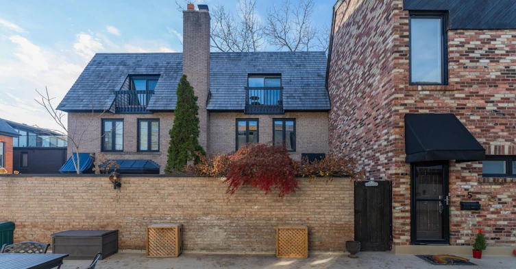 4-70 Shaftesbury Avenue, Toronto, ON, M4T 1A3