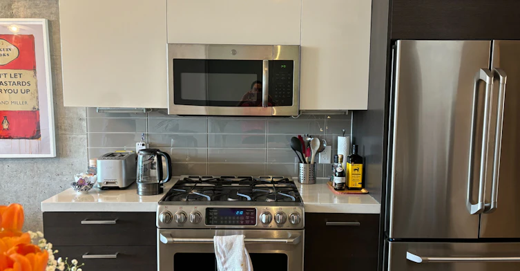 612-25 Stafford Street, Toronto, ON, M5V 2S2 - 4
