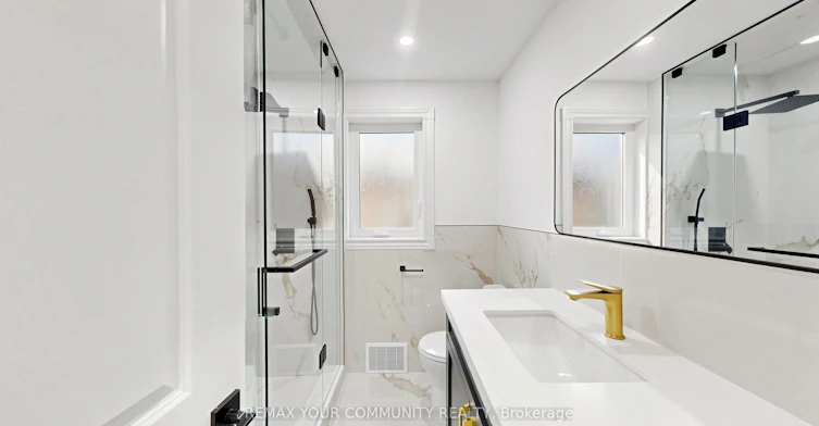 275 Betty Ann Drive, Toronto, ON, M2R 1A9 - 18