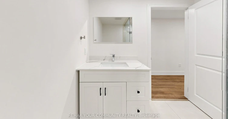 275 Betty Ann Drive, Toronto, ON, M2R 1A9 - 36