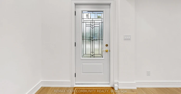 275 Betty Ann Drive, Toronto, ON, M2R 1A9 - 4