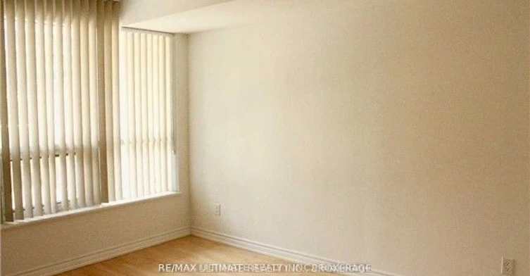 303-761 Bay Street, Toronto, ON, M5G 2R2 - 8