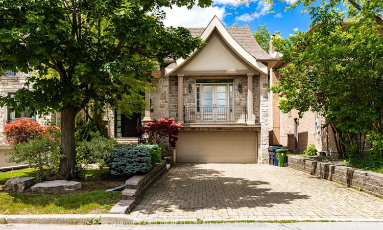 562 Bedford Park Avenue