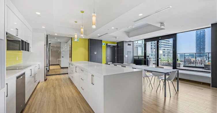 1114-158 Front Street E, Toronto, ON, M5A 0K9 - 30