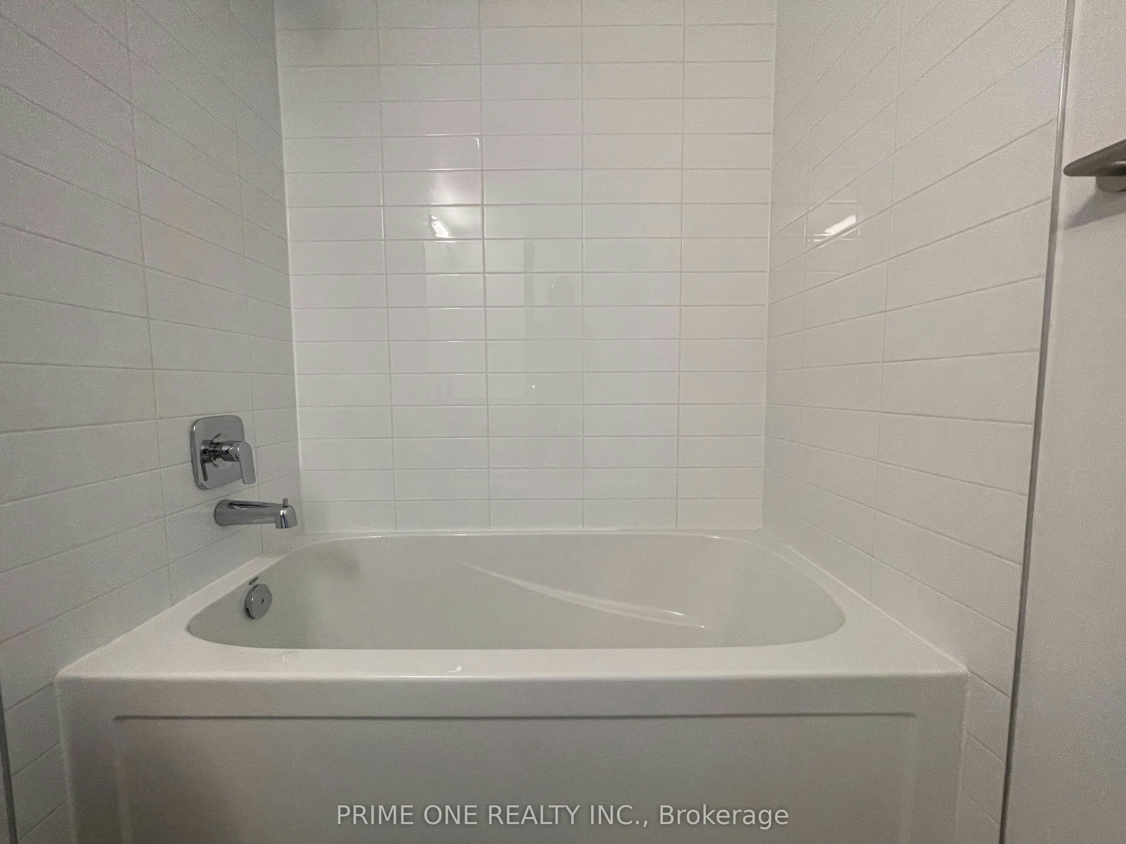 1114-158 Front Street E, Toronto, ON, M5A 0K9 - 16