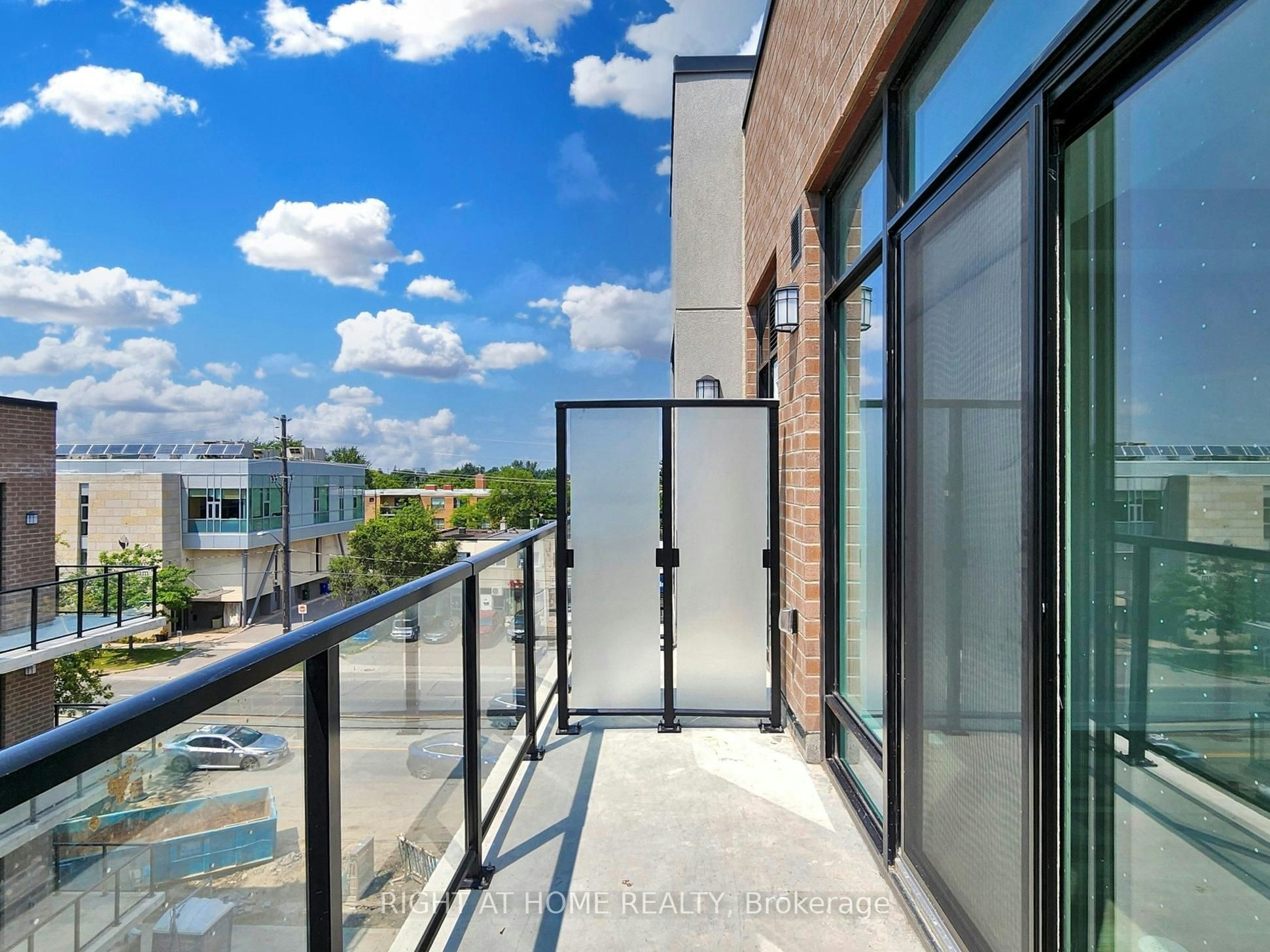 30-851 Sheppard Avenue W, Toronto, ON, M3H 0G2 - 32