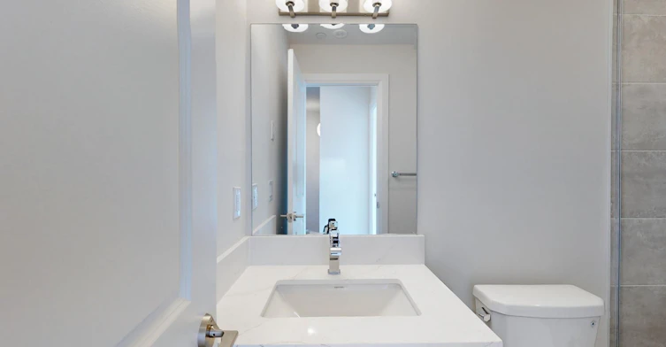 30-851 Sheppard Avenue W, Toronto, ON, M3H 0G2 - 21