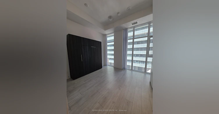 901-400 King Street W, Toronto, ON, M5V 1K2 - 3