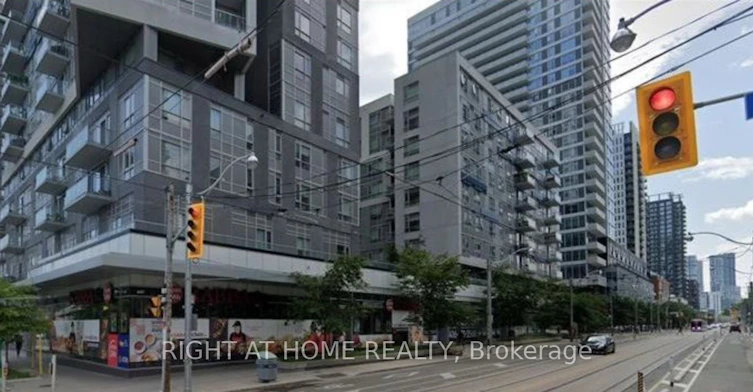 3301-5 Defries Street, Toronto, ON, M5A 0W7 - 3
