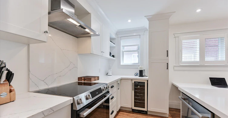 Main-42 Strathgowan Avenue, Toronto, ON, M4N 1B9 - 5